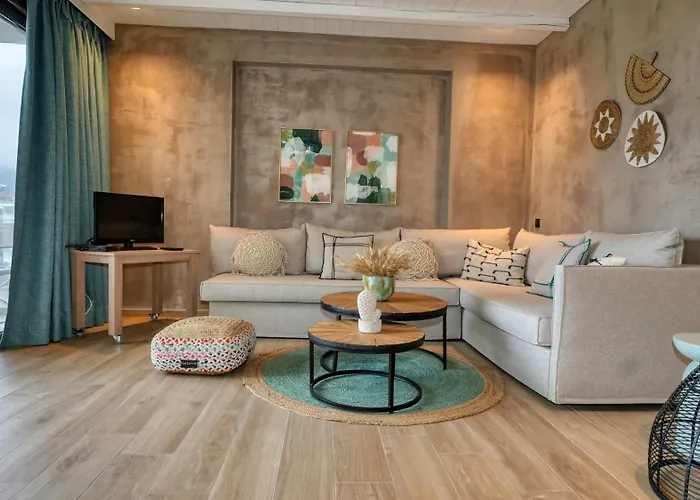 Philia Luxury Living